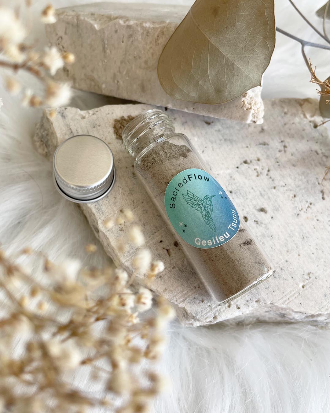 Gesileu Tsunu Hapé | Clears Turbulent Energy