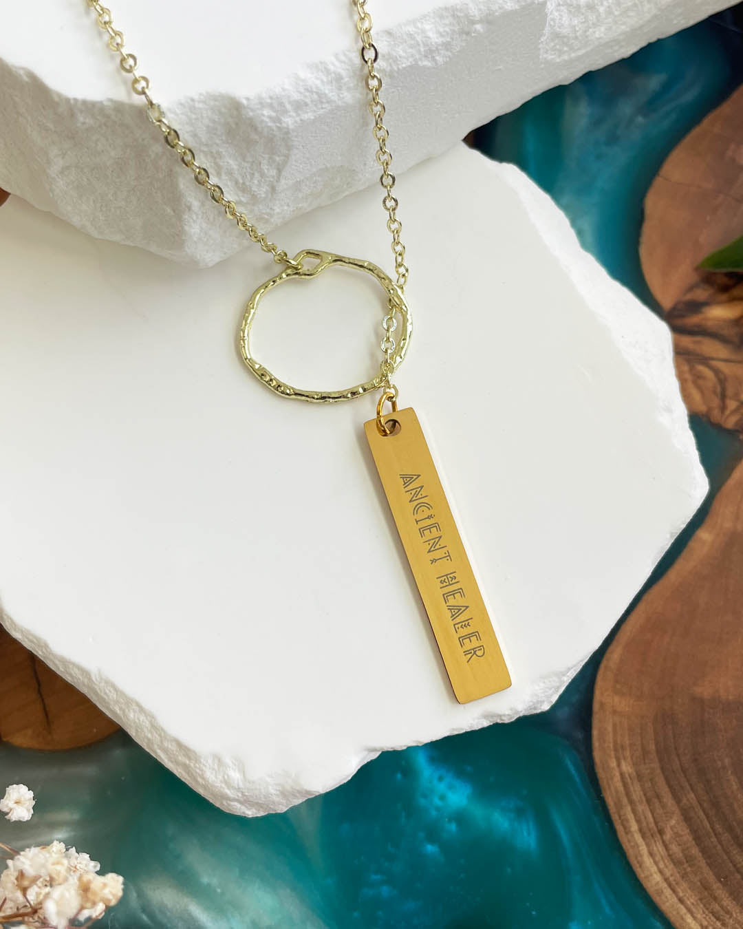 Medicine Woman - Ancient Healer Y Necklace Small Ring (Gold)