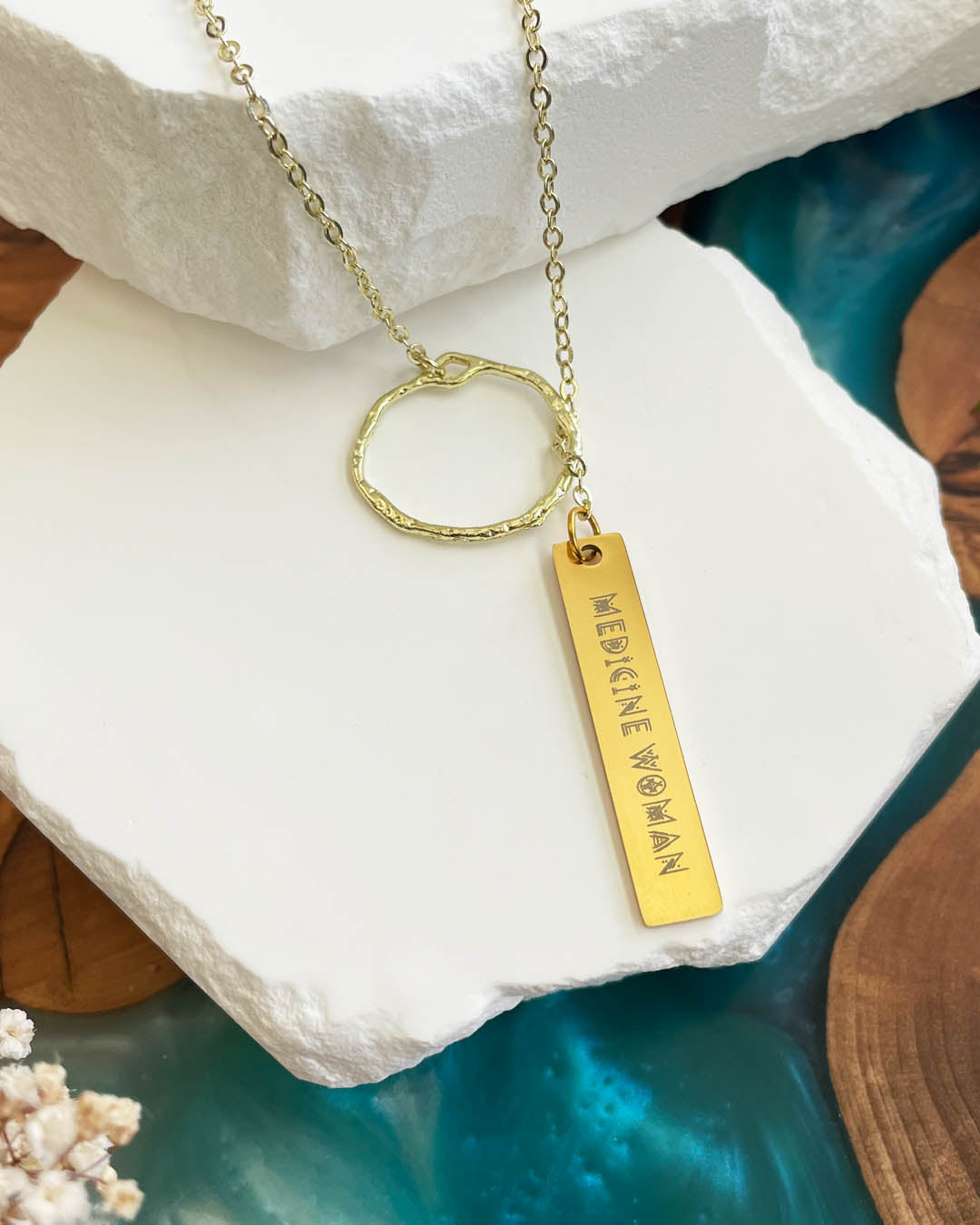 Medicine Woman - Ancient Healer Y Necklace Small Ring (Gold)