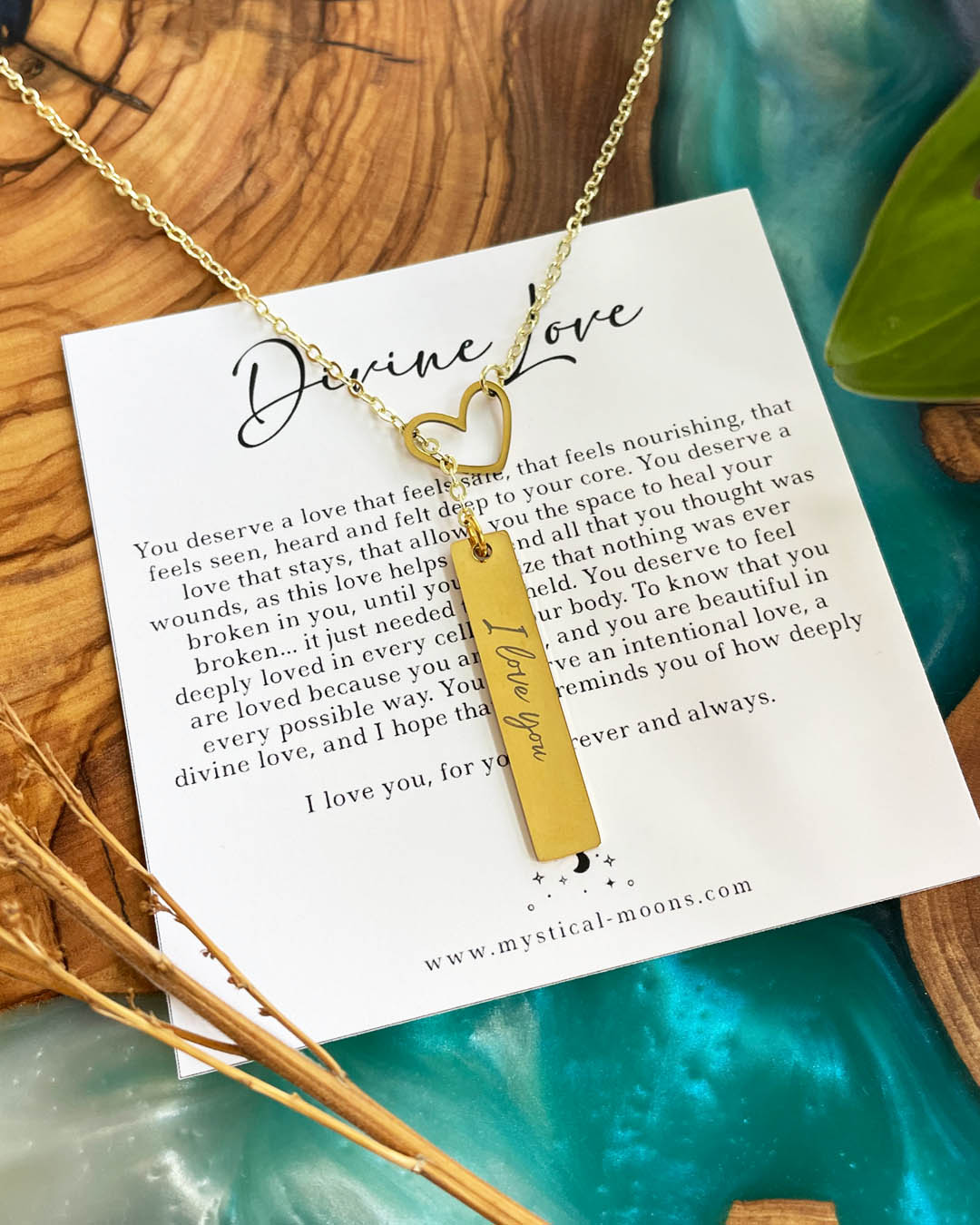 Divine Love Y Necklace (Gold)